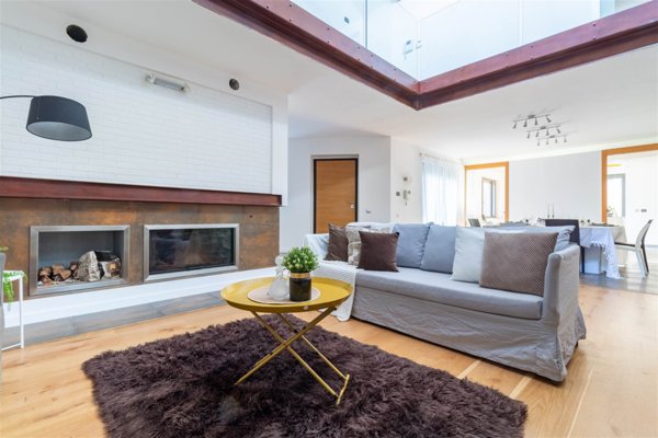 casa indipendente in vendita a Legnano