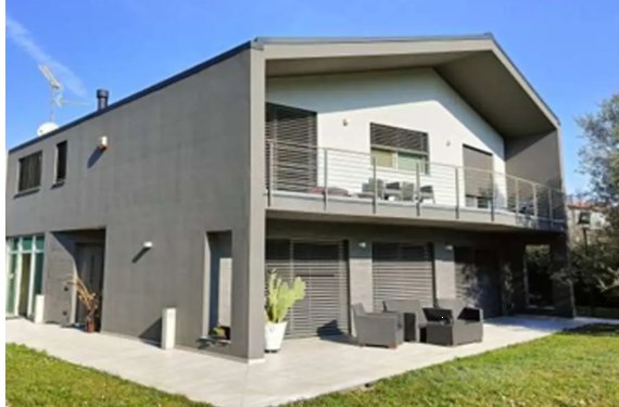 casa indipendente in vendita a Legnano