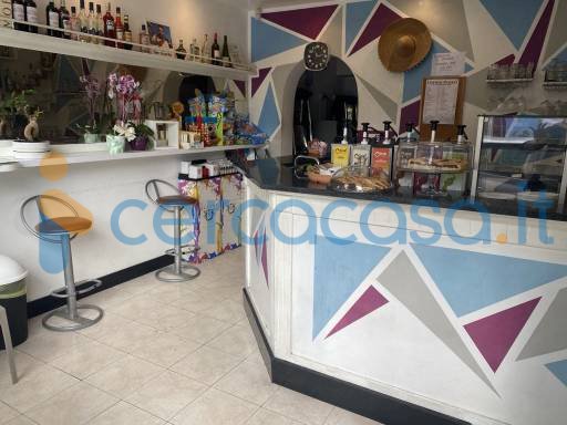 negozio in vendita a Legnano