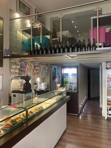 negozio in vendita a Legnano