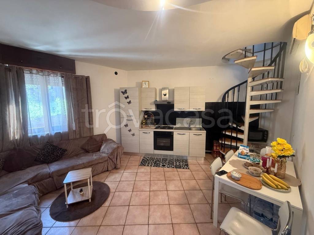 appartamento in vendita a Legnano