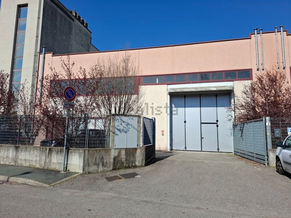 ufficio in vendita a Legnano