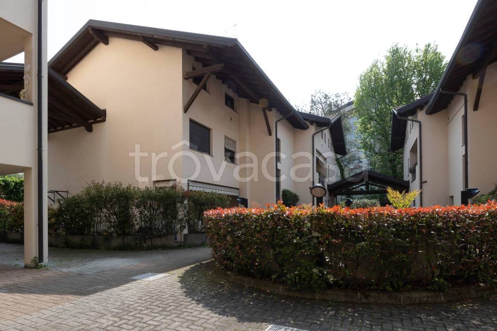 appartamento in vendita a Legnano