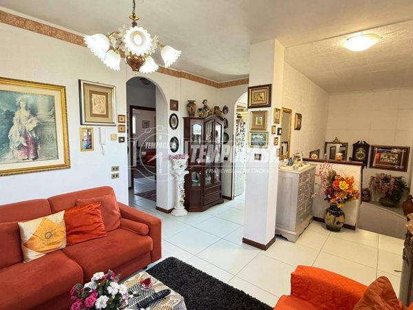 appartamento in vendita a Legnano