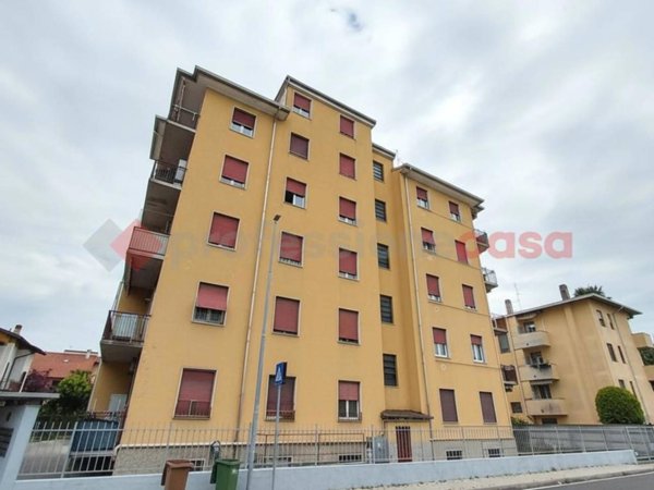 appartamento in vendita a Legnano