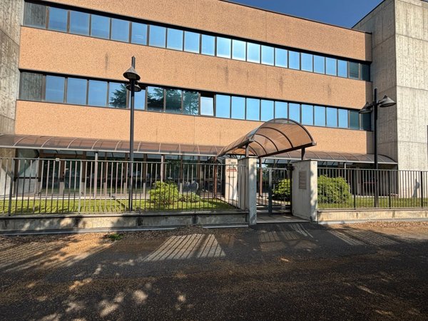 ufficio in vendita a Legnano