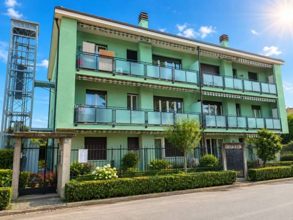 appartamento in vendita a Legnano
