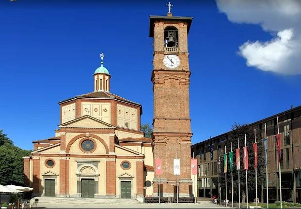 negozio in vendita a Legnano
