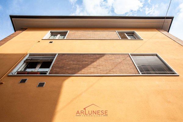 appartamento in vendita a Legnano