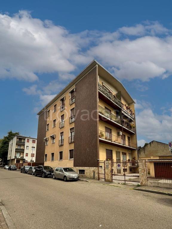 appartamento in vendita a Legnano