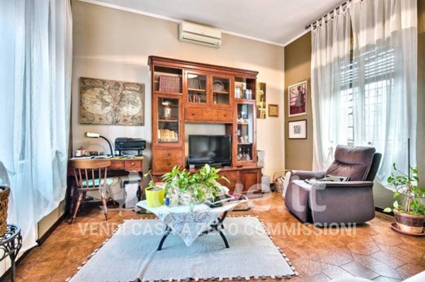casa indipendente in vendita a Legnano
