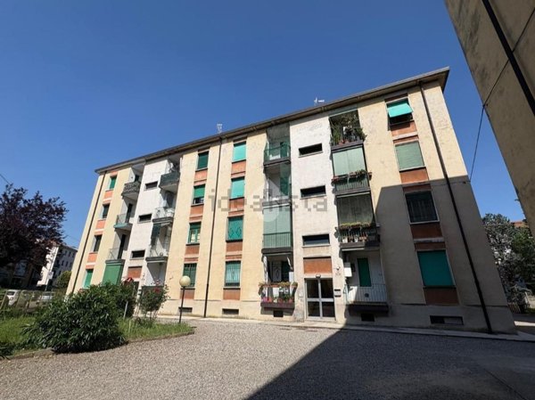 appartamento in vendita a Legnano