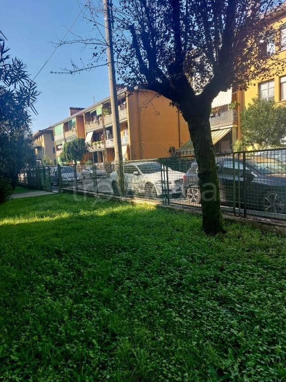 appartamento in vendita a Legnano