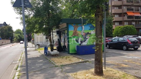 negozio in vendita a Legnano