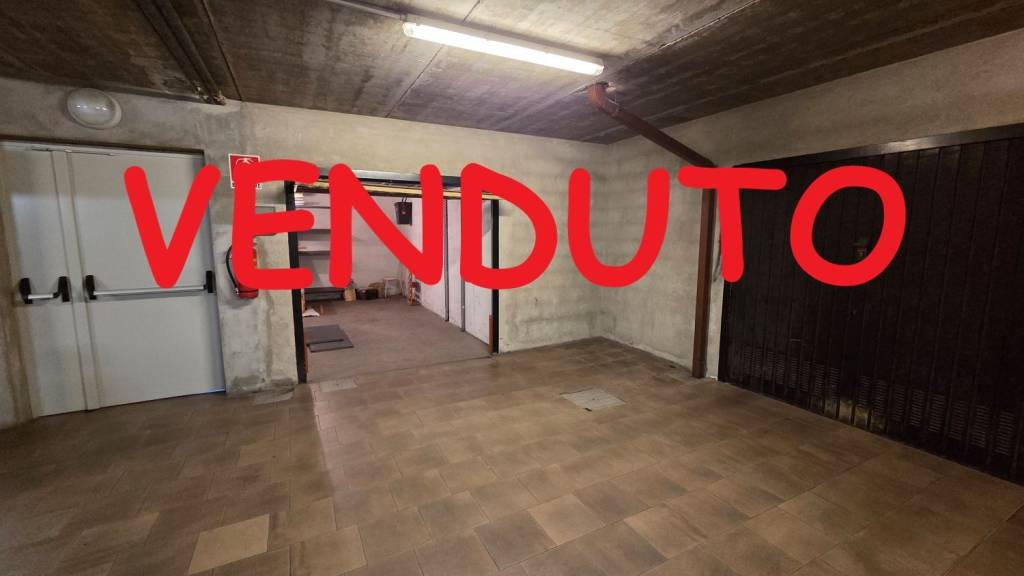 villa in vendita a Legnano