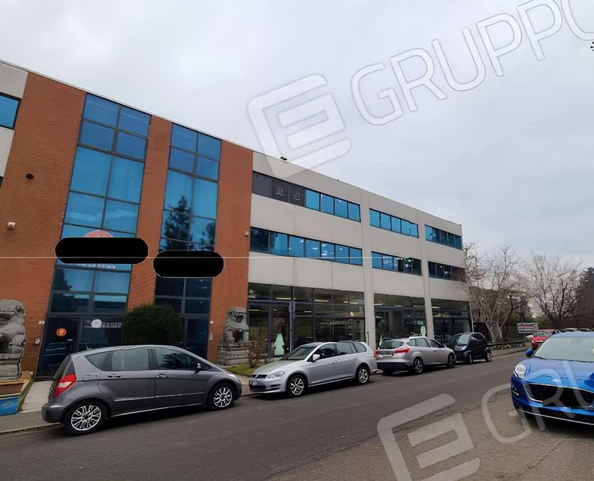 ufficio in vendita a Legnano