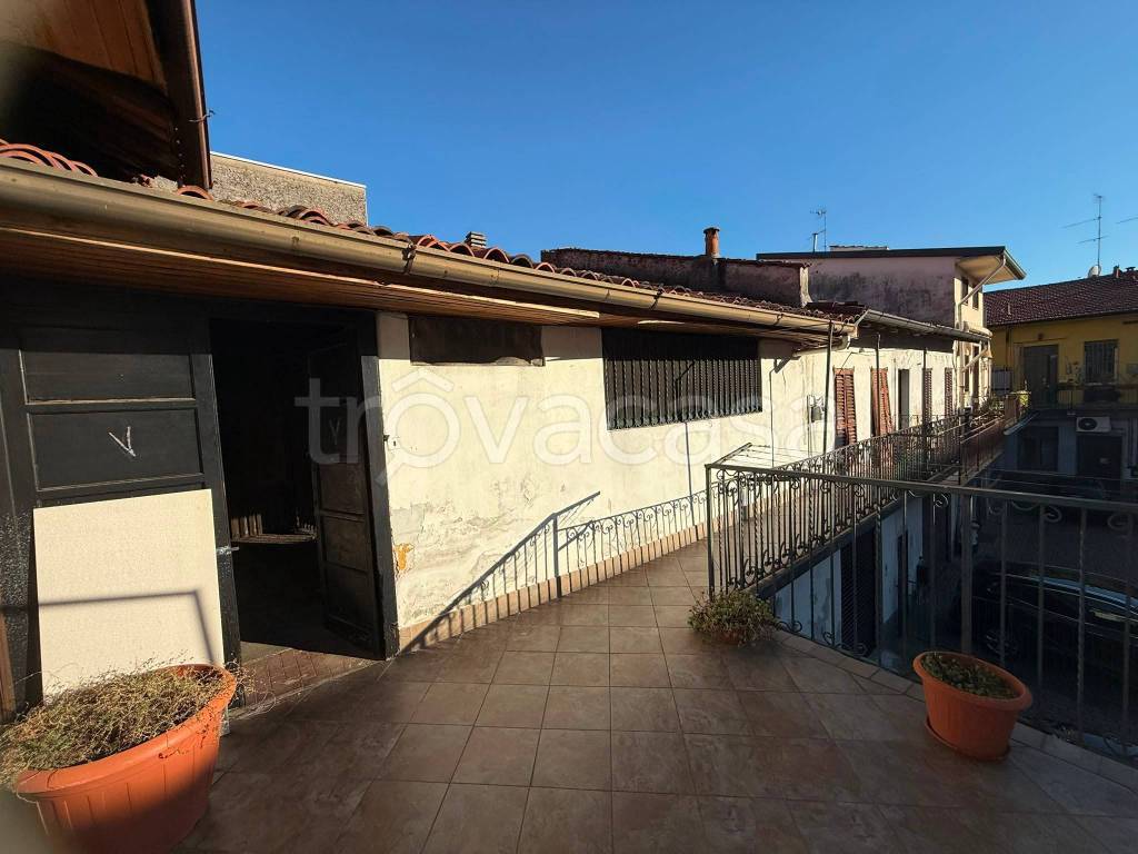 appartamento in vendita a Legnano