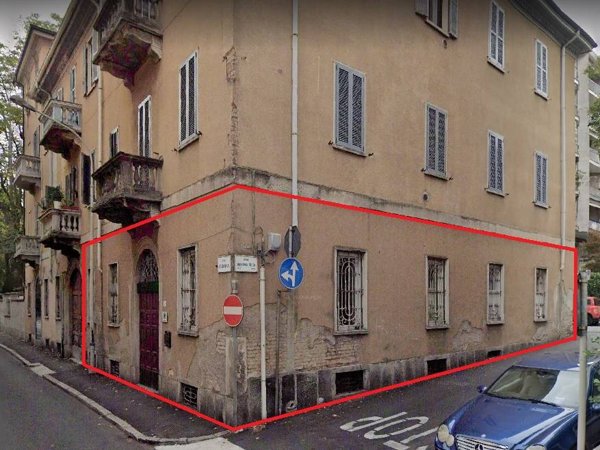 casa indipendente in vendita a Legnano
