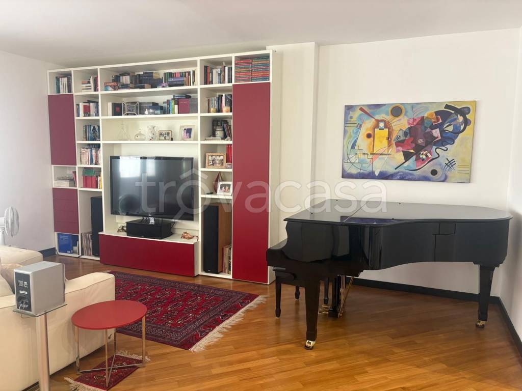 appartamento in vendita a Legnano