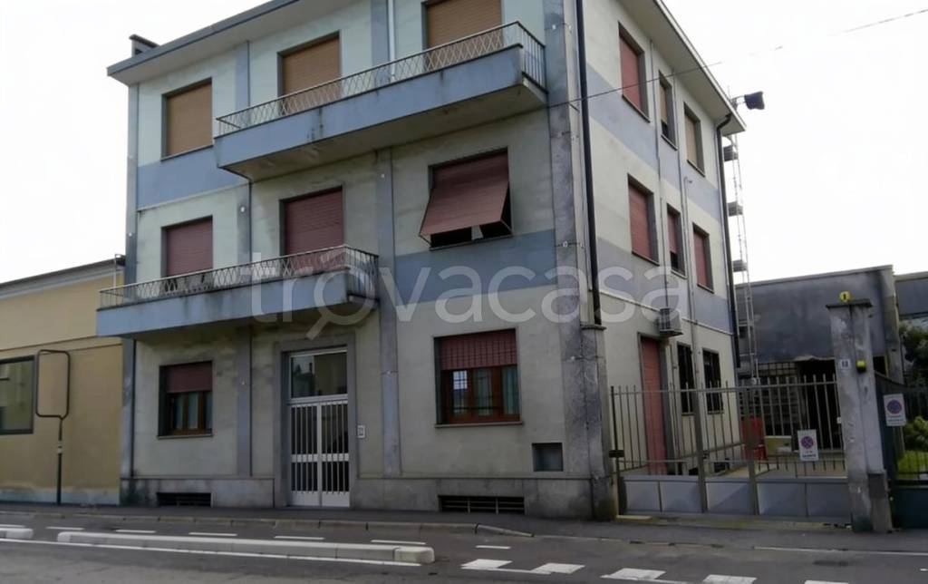 appartamento in vendita a Legnano