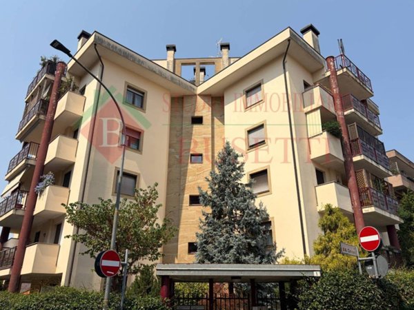 appartamento in vendita a Legnano