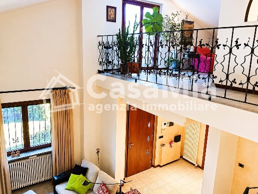 casa indipendente in vendita a Legnano