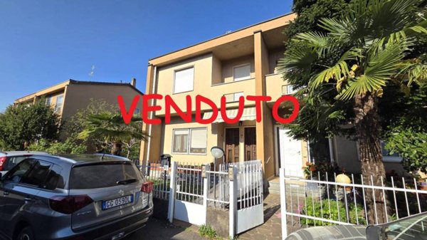 casa indipendente in vendita a Legnano
