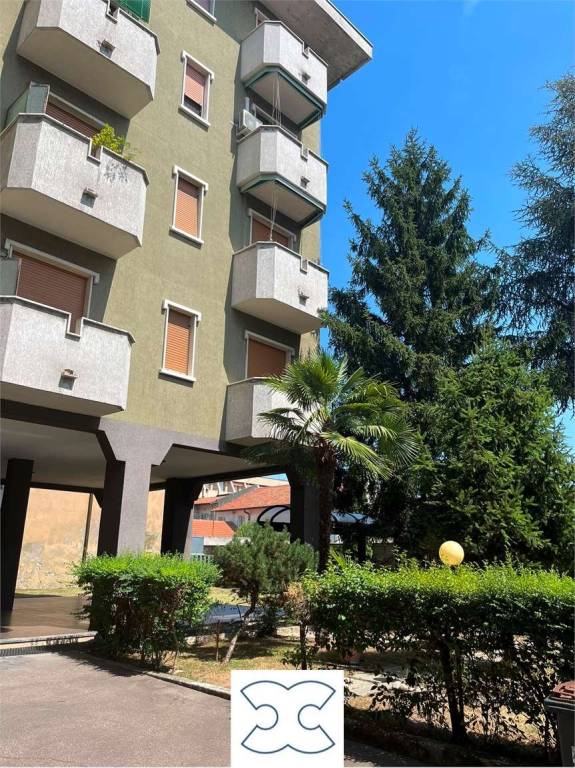 ufficio in vendita a Legnano