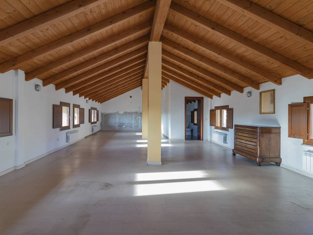 appartamento in vendita a Legnano