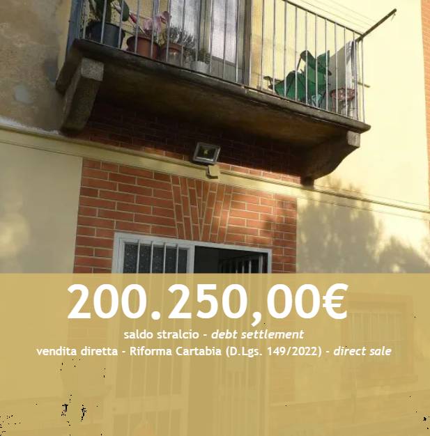 casa indipendente in vendita a Legnano