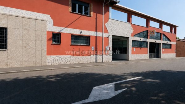 villa in vendita a Legnano