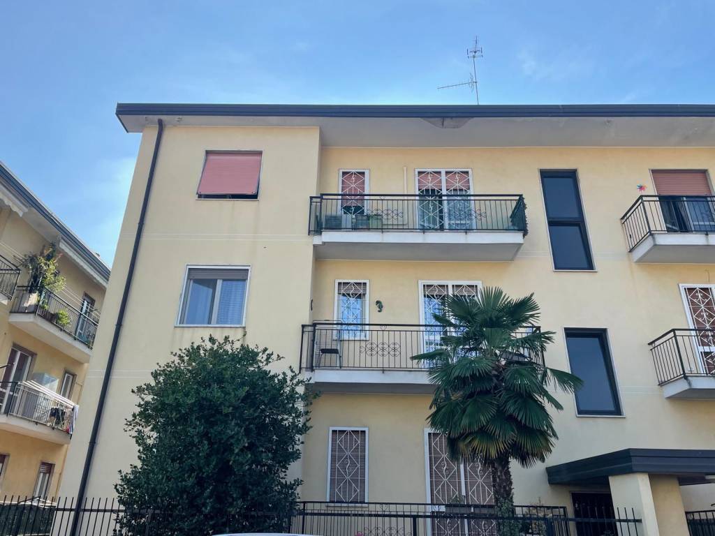 appartamento in vendita a Legnano