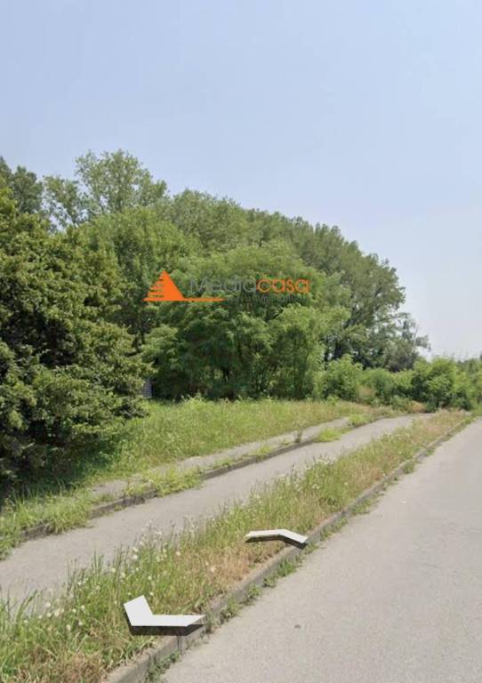 locale commerciale in vendita a Liscate