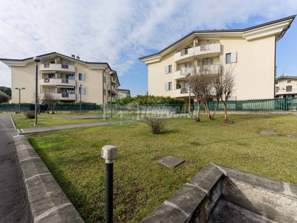 appartamento in vendita a Liscate