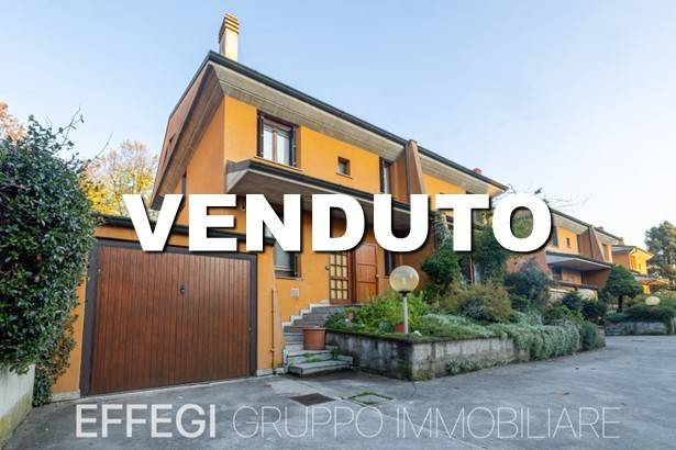casa indipendente in vendita a Liscate