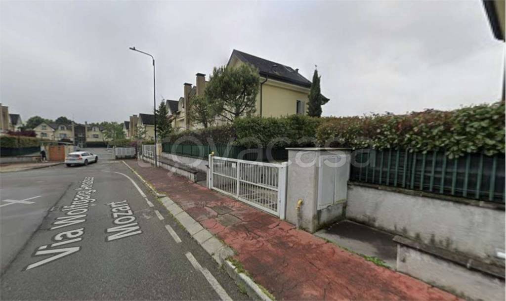 appartamento in vendita a Liscate