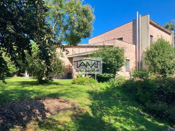 casa indipendente in vendita a Liscate