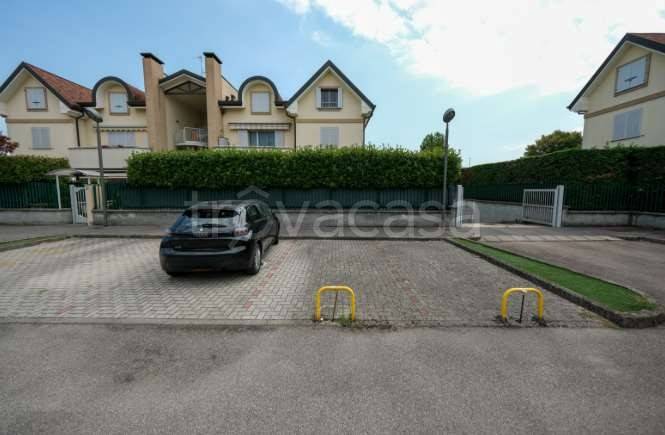 appartamento in vendita a Liscate
