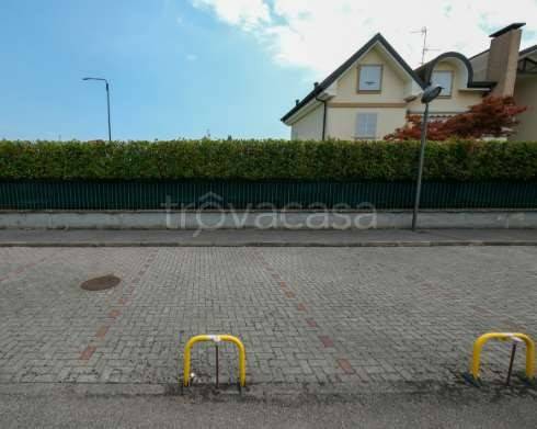 appartamento in vendita a Liscate