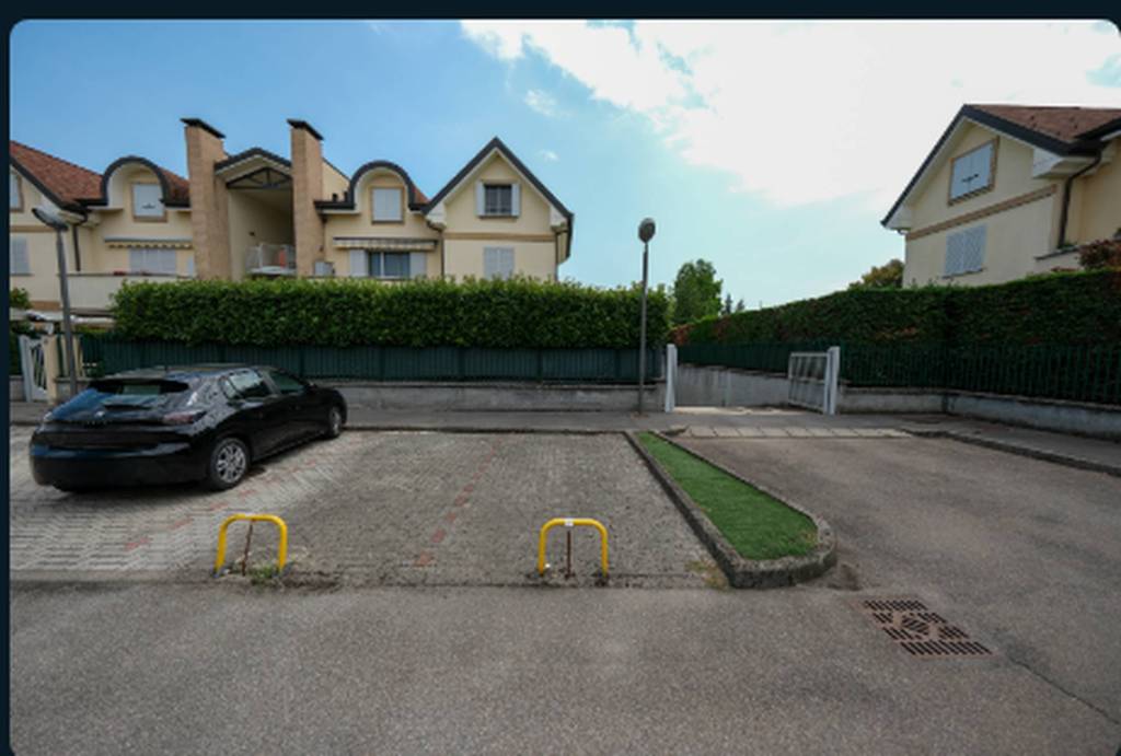 terreno edificabile in vendita a Liscate