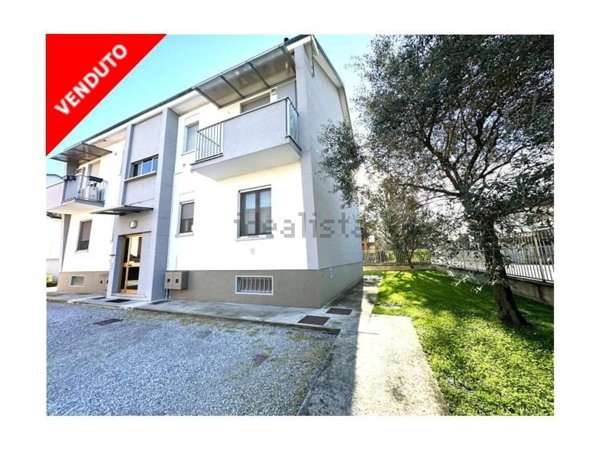 appartamento in vendita a Liscate