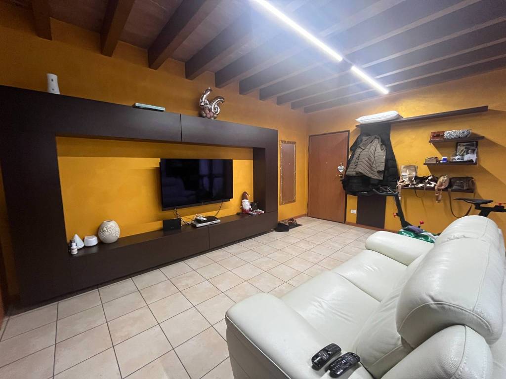 appartamento in vendita a Liscate
