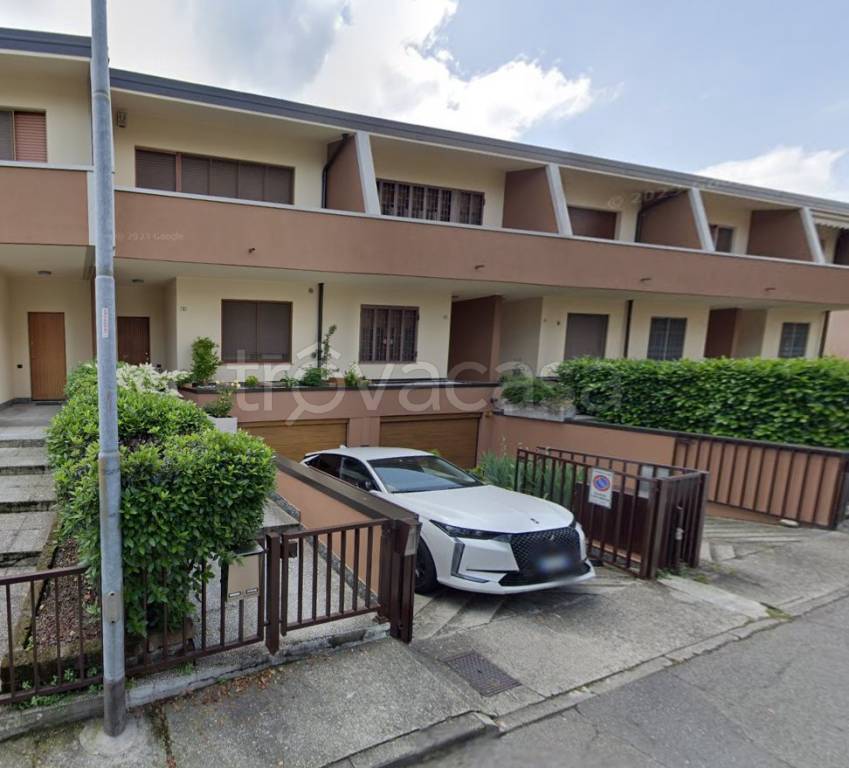casa indipendente in vendita a Liscate