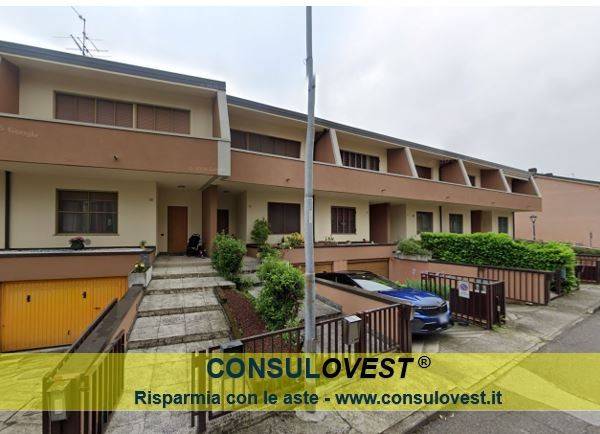 casa indipendente in vendita a Liscate