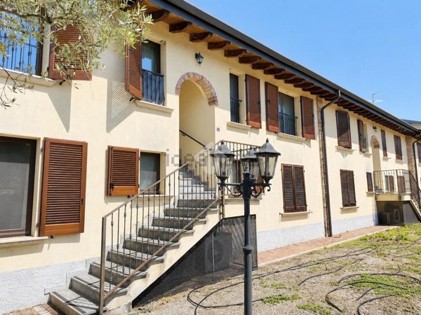 appartamento in vendita a Liscate