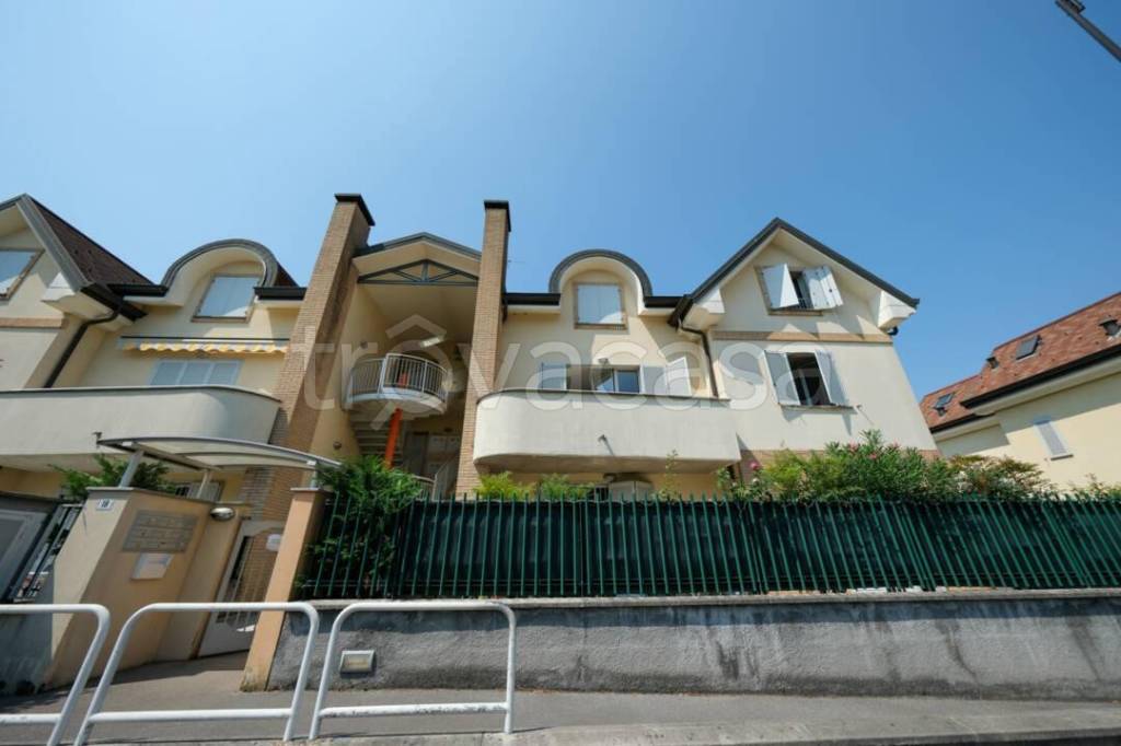 appartamento in vendita a Liscate