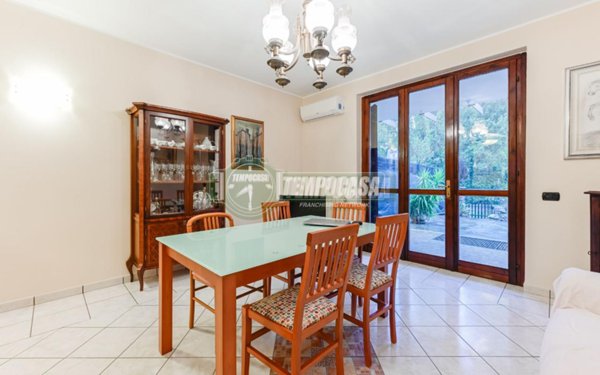 casa indipendente in vendita a Liscate