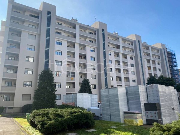 appartamento in vendita a Locate di Triulzi in zona Moro