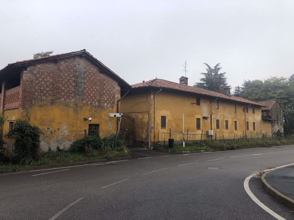 casa indipendente in vendita a Locate di Triulzi