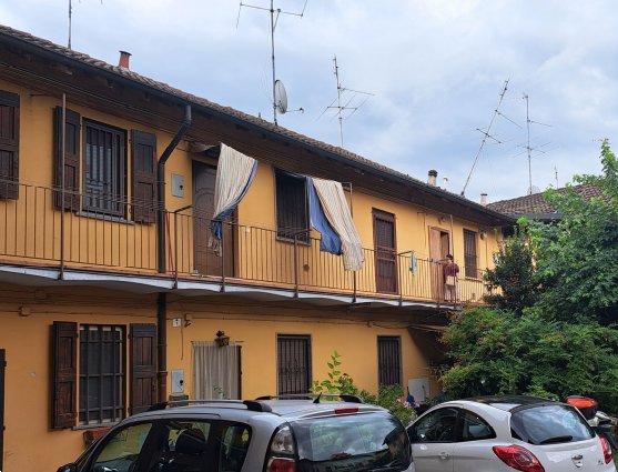 appartamento in vendita a Locate di Triulzi